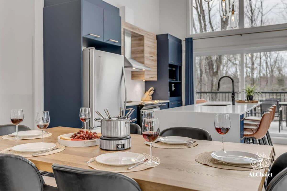 Chalet Bellevue Luxe Avec Spa Et Local A Velo Pont-Rouge Exterior foto