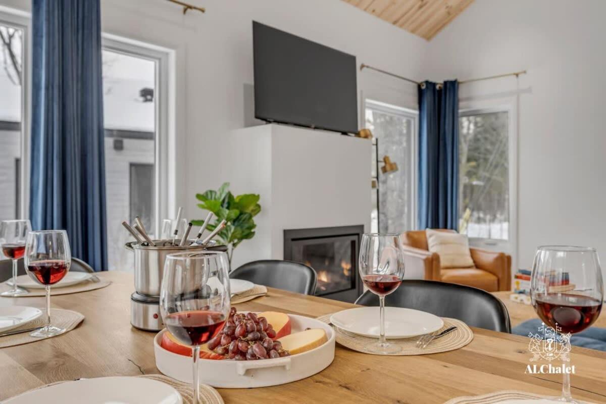 Chalet Bellevue Luxe Avec Spa Et Local A Velo Pont-Rouge Exterior foto